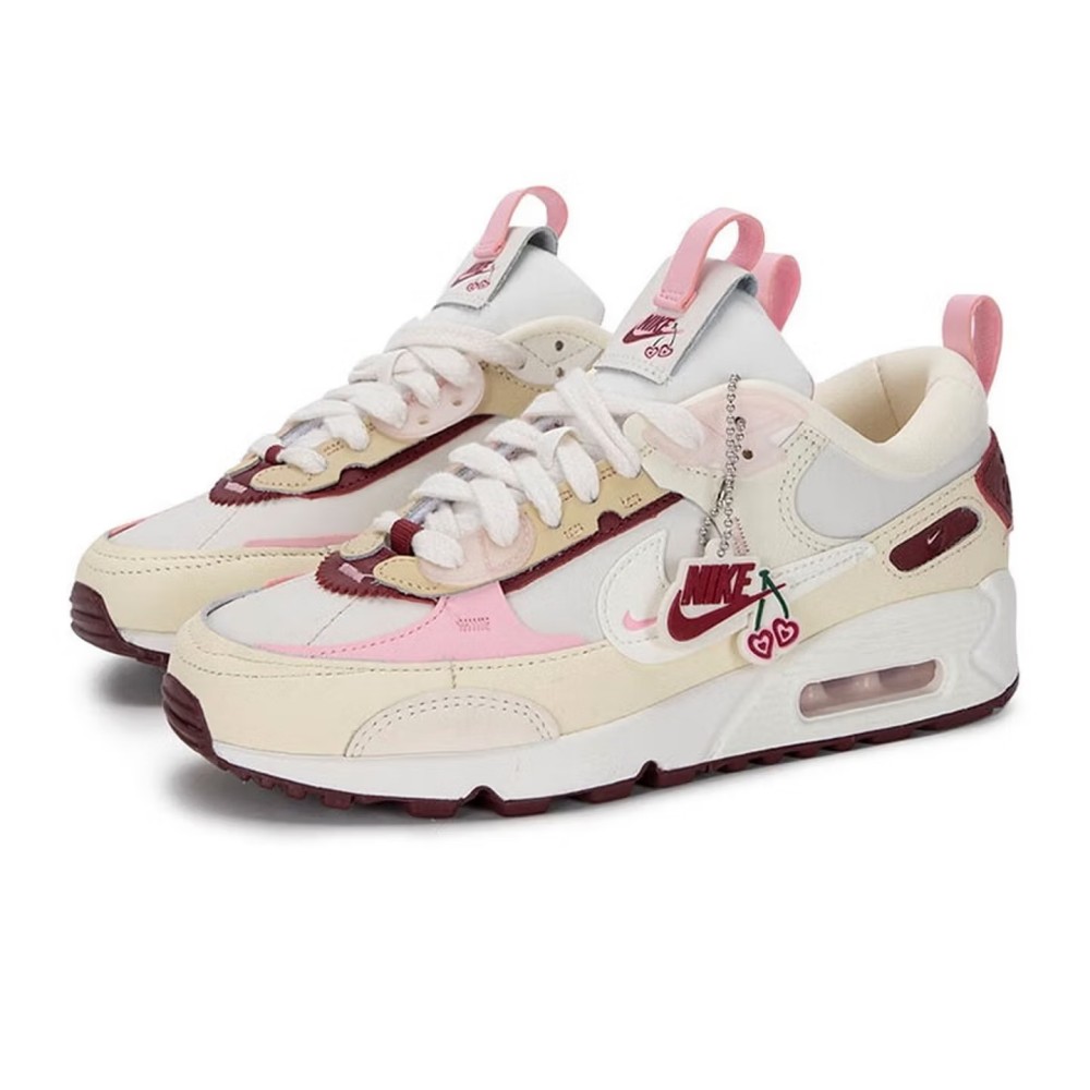 Nike Shoes Air Max 90 - حذاء نايك اير ماكس 90 للنساء