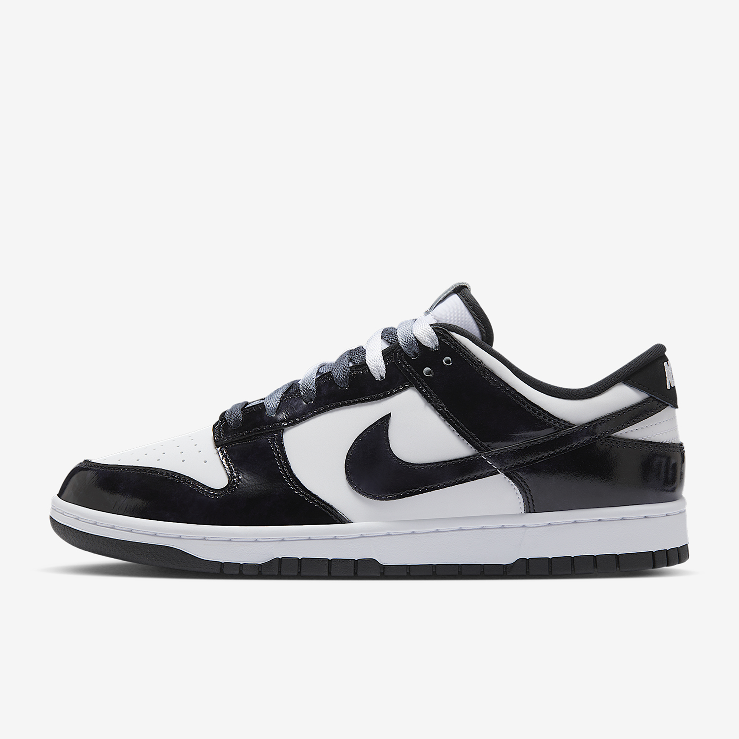 حذاء Nike Dunk Low الرياضي الك - مراجعة Vans Shoes Authentic وسعره