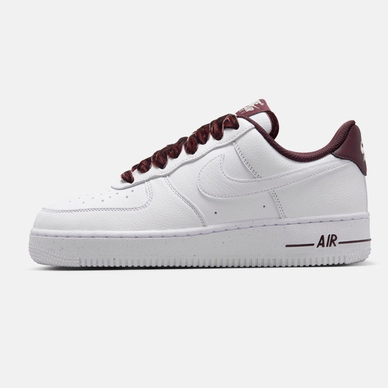 حذاء نايك اير فورس 1 عصري كاجو - مراجعة Nike Shoes Air Force 1 وسعره