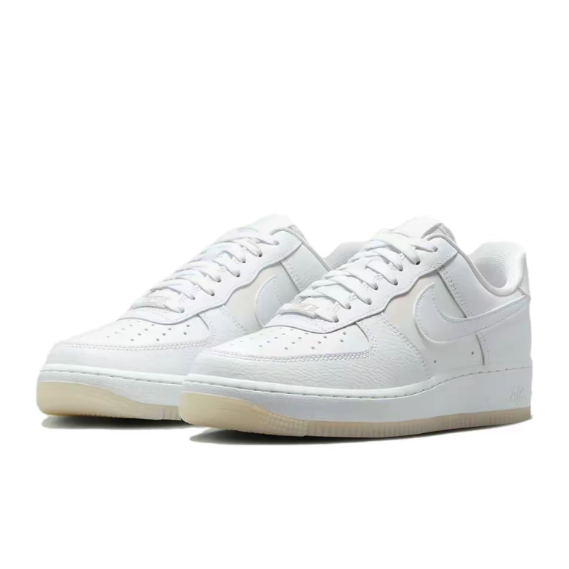 حذاء رياضي نسائي من Nike Air F - مراجعة Nike Shoes Air Force 1 وسعره