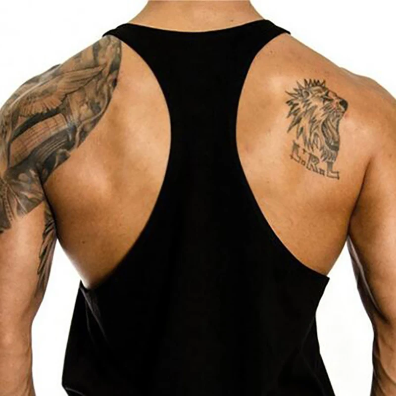 قميص صيفي رجالي بدون أكمام من  - مراجعة Tank Top Muscle وسعره