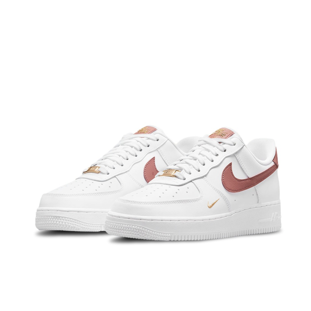 حذاء رياضي Nike Air Force 1 07 - مراجعة Nike Shoes Air Force 1 وسعره
