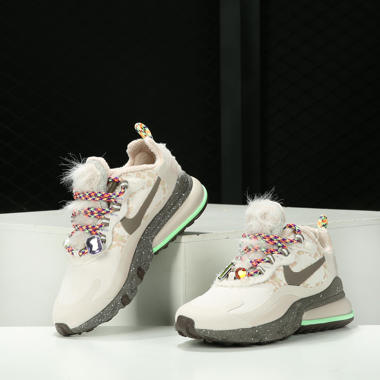 حذاء الجري Nike الأصلي AIR MAX - مراجعة Nike Shoes Air Max 270 وسعره