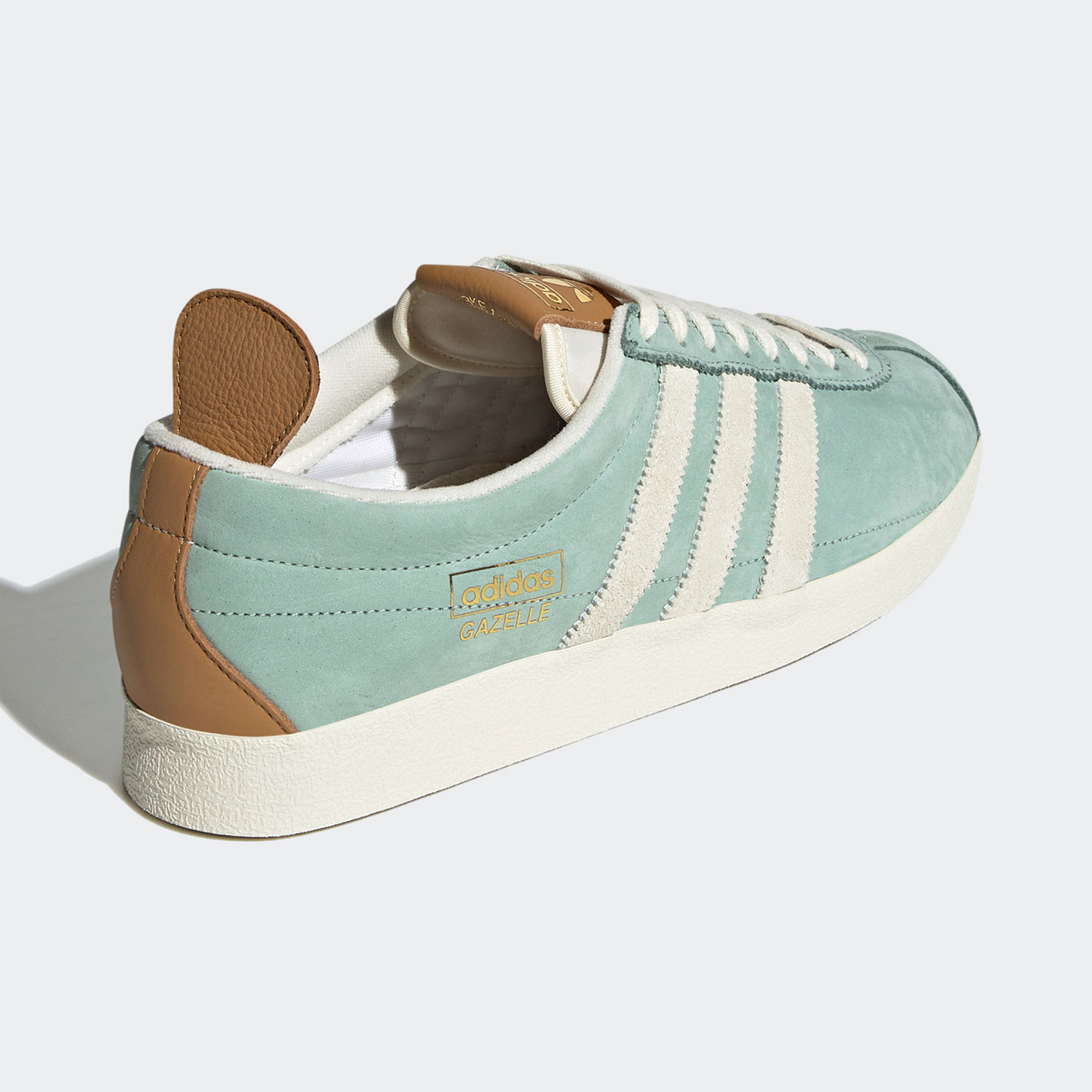حذاء أديداس الأصلي كلوفر GAZEL - مراجعة Adidas Shoes Gazelle وسعره